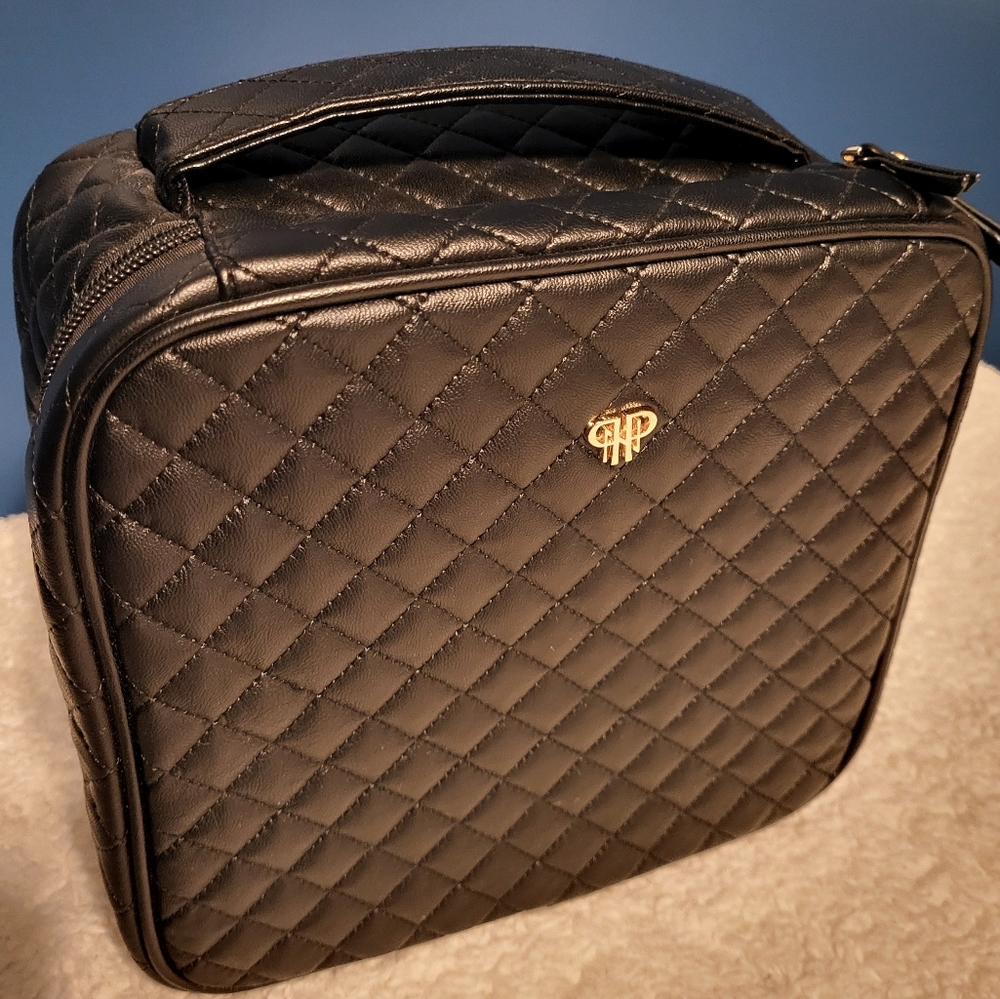 PurseN Black Quilted Cosmetic Bag